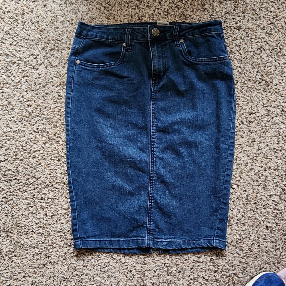 OBO jean skirt size 6